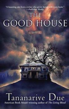 Paperback The Good House Book