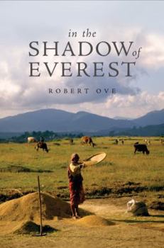 Paperback In the Shadow of Everest Book