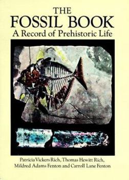 Paperback The Fossil Book: A Record of Prehistoric Life Book