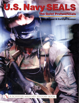 Paperback U.S. Navy Seals:: The Quiet Professionals Book