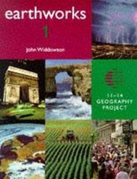 Paperback Earthworks 1. [Pupil's Book]: 11-14 Geography Project Book