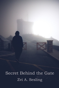 Paperback Secret Behind the Gate Book