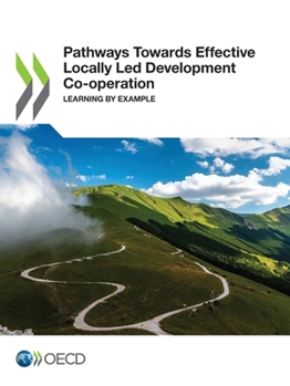 Paperback Pathways Towards Effective Locally Led Development Co-operation Book