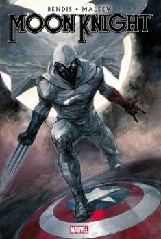 Hardcover Moon Knight by Brian Michael Bendis & Alex Maleev Volume 1 Book