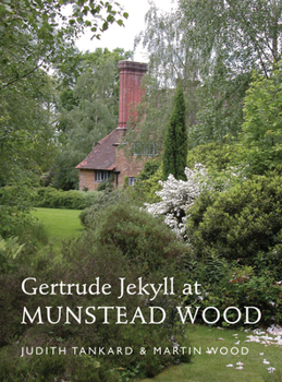 Hardcover Gertrude Jekyll at Munstead Wood Book