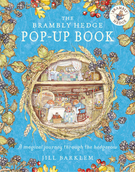 Hardcover The Brambly Hedge Pop-Up Book