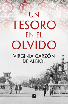 Paperback Un Tesoro En El Olvido / Forgotten Treasure [Spanish] Book