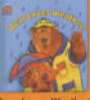 Board book Bear Loves Weather! (Bear in the Big Blue House) Book
