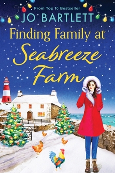 Paperback Finding Family at Seabreeze Farm [Large Print] Book
