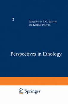 Hardcover Perspectives in Ethology: Volume 2 Book