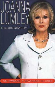 Paperback Joanna Lumley: The Biography Book