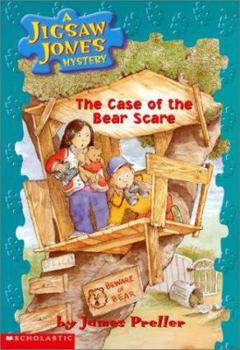 Paperback The Case of the Bear Scare Book