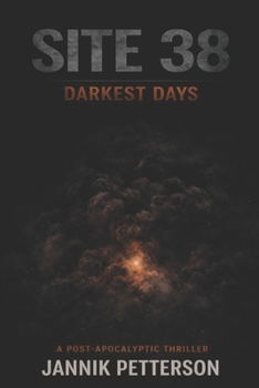 Paperback Site 38: Darkest Days Book