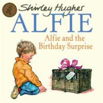 Paperback Alfie and the Birthday Surprise Book