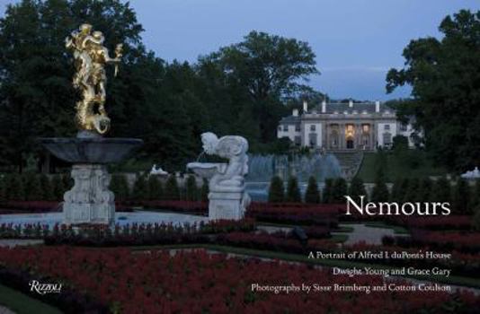 Hardcover Nemours: A Portrait of Alfred I. duPont's House Book