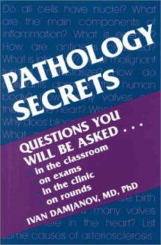 Paperback Pathology Secrets Book
