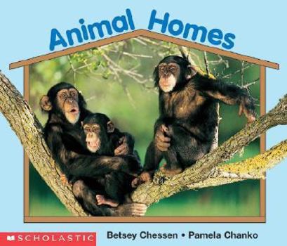 Paperback Animal Homes (Emergent Readers EC) Book