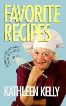 Paperback Favorite Recipes: 35 Years of Kansas Prizewinners from the Wichita Eagle Book