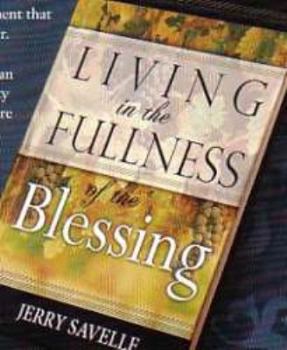 Hardcover Living in the Fullness of the Blessing Book