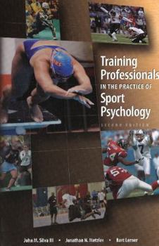 Paperback Training Professionals in the Practice of Sport Psychology Book