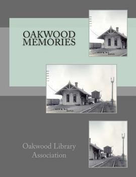 Paperback Oakwood Memories Book