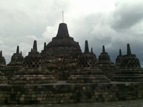 Hardcover Grand Batik Interiors Book