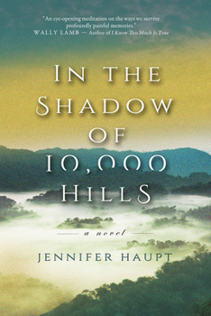Paperback In the Shadow of 10,000 Hills Book