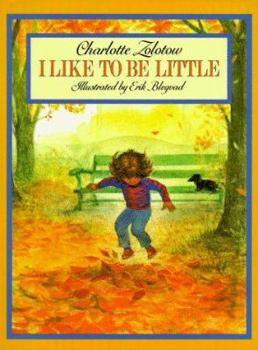 Paperback I Like to Be Little Book