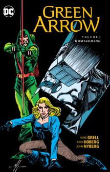 Paperback Green Arrow, Volume 7: Homecoming Book