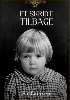 Paperback Et Skridt Tilbage [Danish] Book
