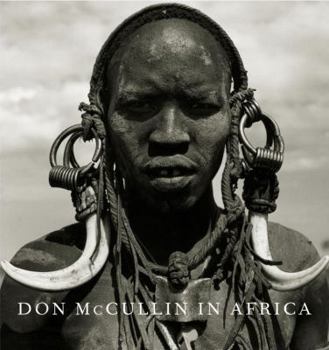 Paperback Don McCullin in Africa Book