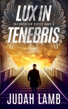 Paperback Lux in Tenebris Book