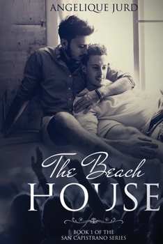 Paperback The Beach House Book