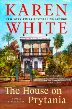 Paperback The House on Prytania [Large Print] Book