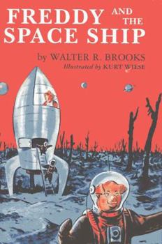 Paperback Freddy and the Space Ship Book