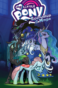 Paperback My Little Pony: Friendship Is Magic Volume 19 Book