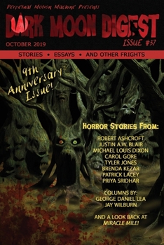 Paperback Dark Moon Digest Issue #37 Book
