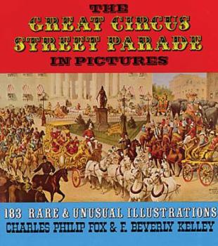 Paperback Great Circus Street Parade in Pictures Book