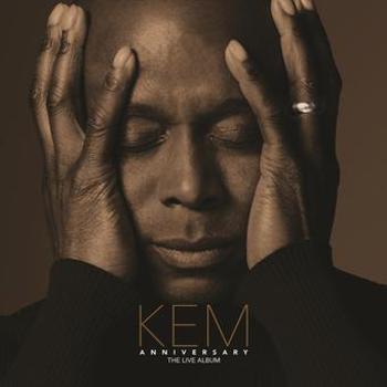 Vinyl Anniversary - The Live Album (Gold LP) Book