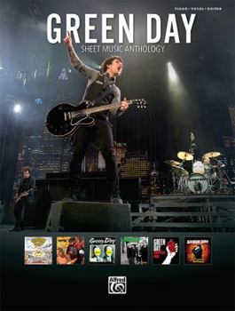Paperback Green Day -- Sheet Music Anthology: Piano/Vocal/Guitar Book
