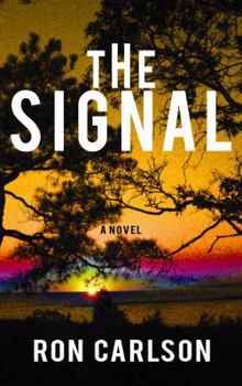 Hardcover The Signal [Large Print] Book
