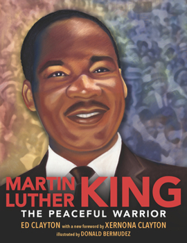 Paperback Martin Luther King: The Peaceful Warrior Book