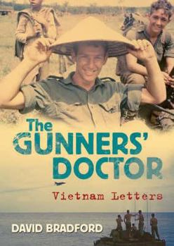 Paperback The Gunners' Doctor: Vietnam Letters Book