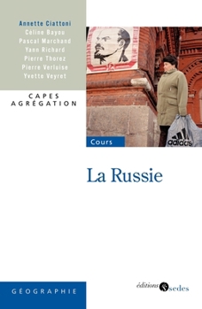 Paperback La Russie [French] Book