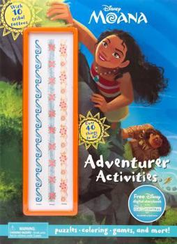 Paperback Disney Moana Adventurer Activities Book