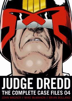 Paperback Judge Dredd: The Complete Case Files 04 Book