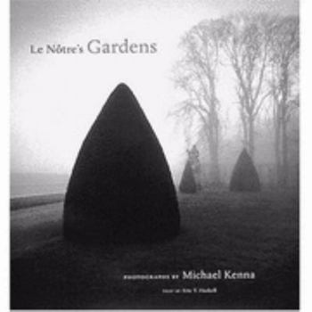 Hardcover Le Notre's Gardens Book