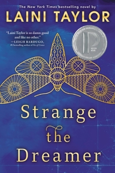 Paperback Strange the Dreamer Book