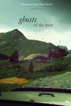 Paperback Ghosts of the Past Book