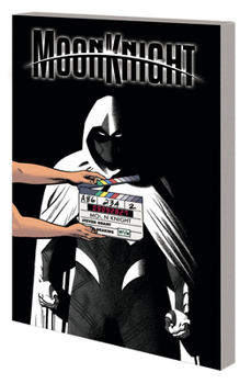 Paperback Moon Knight by Lemire & Smallwood: The Complete Collection Book